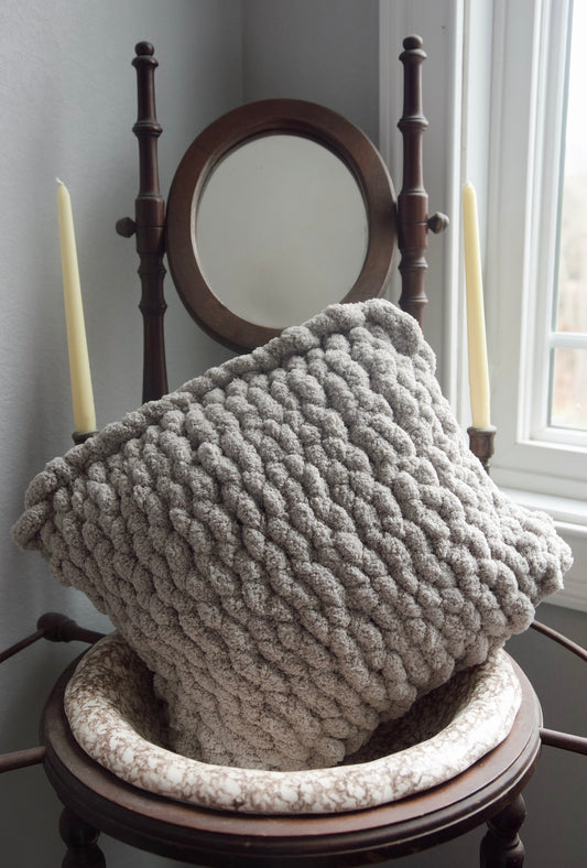 Chunky Knit Throw Pillow